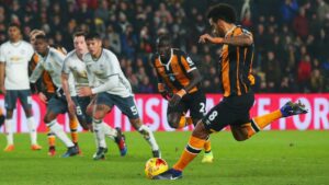 Hull City vs Manchester United đều có những trận giao hữu trước mùa giải mới